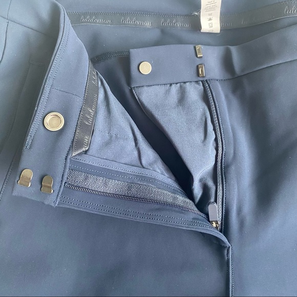 On the move pant, 28”, size 10, true navy - Picture 7 of 9